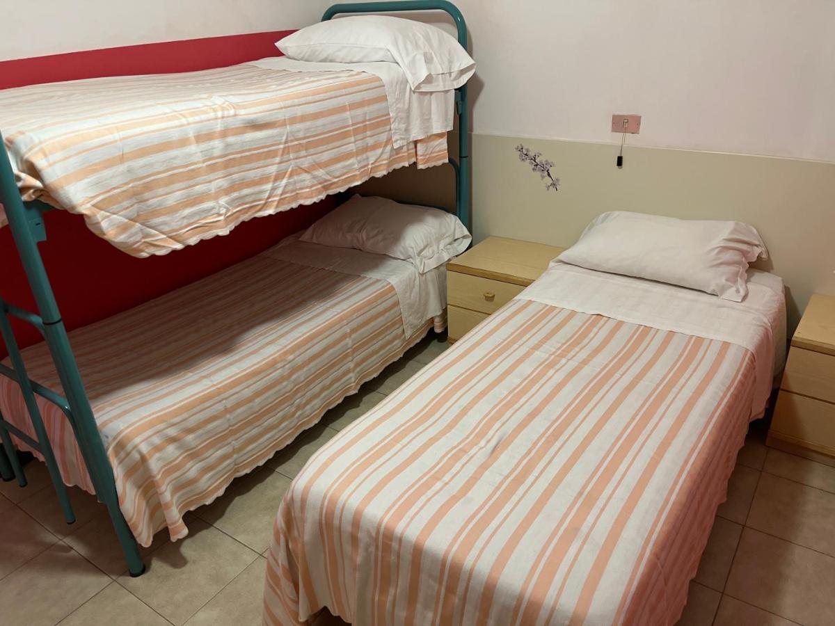 Hotel Zucconi มอนเตกาตินี แตร์เม ภายนอก รูปภาพ